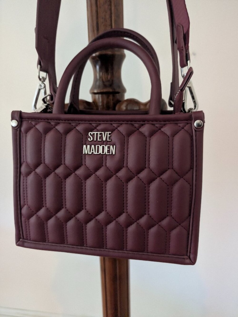 Steve Madden Quilted Bniko Crossbody Quilted Bag Purse Bloodstone Red